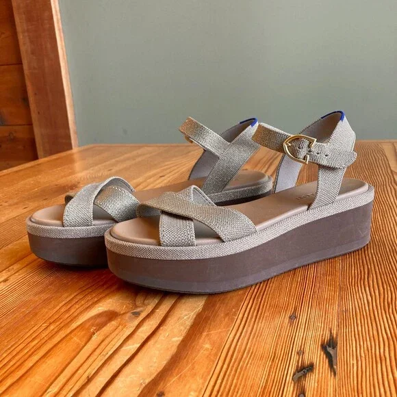 9 - Rothy's $179 Metallic Aurora Gold Criss Cross Platform Sandals NEW 1126GT - Picture 2 of 8